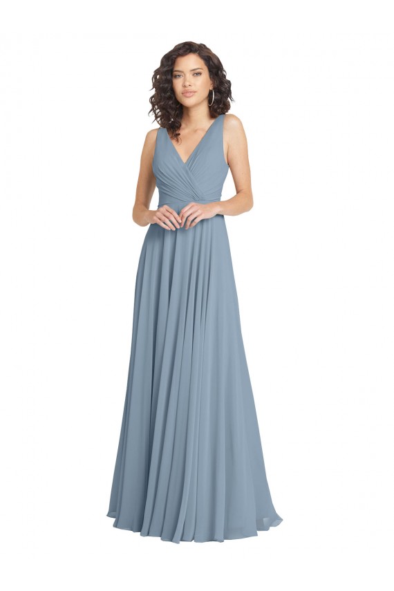 Desconto Azul Empoeirado Linha A Decote V Sem Mangas Comprimento Chão Vestidos de Festa / Vestidos de Madrinha