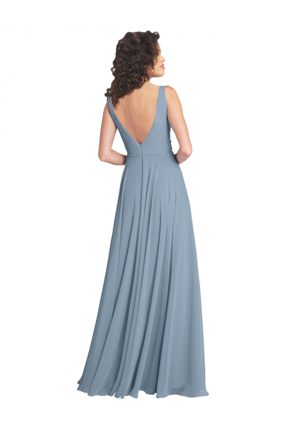 Desconto Azul Empoeirado Linha A Decote V Sem Mangas Comprimento Chão Vestidos de Festa / Vestidos de Madrinha