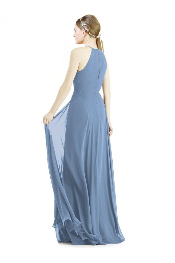 Desconto Azul Empoeirado Linha A Cabeçada Sem Mangas Comprimento Chão Vestido de Madrinha / Vestido de Noite