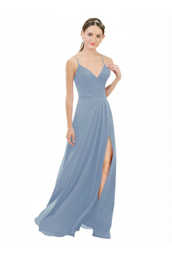 Desconto Azul Empoeirado Linha A Alças finas Sem Mangas Comprimento Chão Chiffon & Renda Vestidos de Madrinha