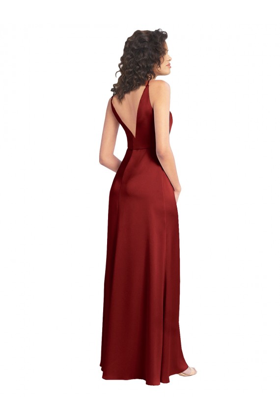 Desconto Borgonha Linha A Decote V Sem Mangas Comprimento Chão Vestido de Madrinha / Vestido de Baile