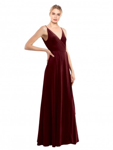 Desconto Borgonha Linha A Decote V Sem Mangas Comprimento Chão Longo Veludo Elástico Vestidos de Madrinha / Vestidos de Festa / Vestidos de Noite