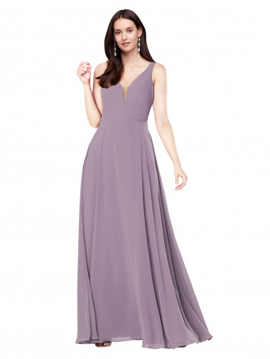 Desconto Lavanda Escura Bainha Decote V Sem Mangas Comprimento Chão Vestidos de Madrinha / Vestidos de Noite
