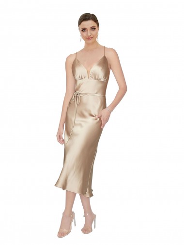 Desconto Linha A Decote V Sem Mangas Comprimento Midi Vestidos de Madrinha / Vestidos de Noite / Vestidos de Festa / Vestidos de Cocktail
