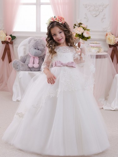 Desconto Marfim Vestido de Baile Barco Sem Mangas Comboio Capela Longo Vestidos para Meninas de Flores