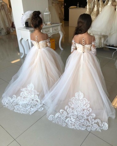 Desconto Marfim Vestido de Baile Amor Mangas Compridas Comboio Capela Vestidos para Meninas de Flores