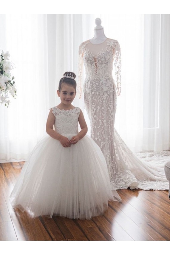 Desconto Marfim Vestido de Baile Barco Sem Mangas Comboio Capela Longo Tule & Renda Vestidos para Meninas de Flores