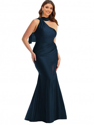 Desconto Marinha Negra Sereia Um Ombro Sem Mangas Comprimento Chão Vestido de Madrinha / Vestido de Festa