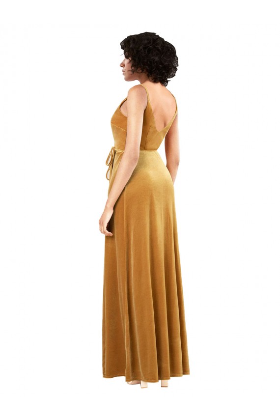 Desconto Ouro Coluna Decote V Sem Mangas Comprimento Chão Vestidos de Madrinha / Vestidos de Noite / Vestidos de Festa