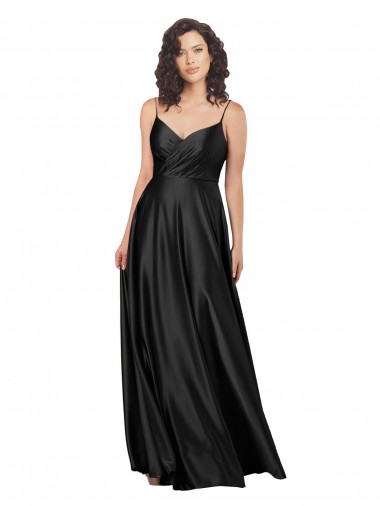 Desconto Preto Linha A Decote V Sem Mangas Comprimento Chão Cetim Sedoso Vestidos de Madrinha / Vestidos de Noite / Vestidos de Festa