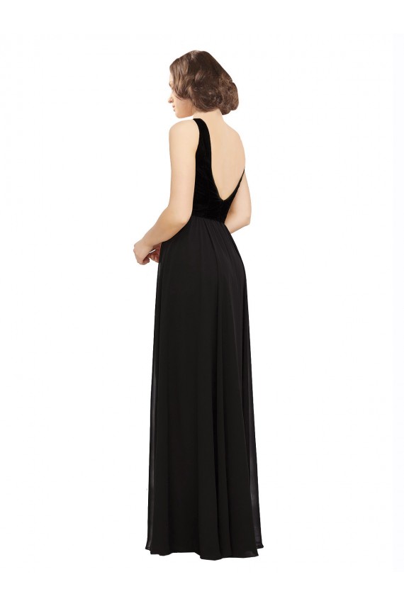 Desconto Preto Linha A Decote V Sem Mangas Comprimento Chão Chiffon & Veludo Vestidos de Madrinha / Vestidos de Festa