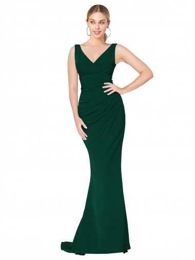 Desconto Verde Meia-Noite Sereia Decote V Sem Mangas Comprimento Chão Vestidos de Madrinha / Vestidos de Noite / Vestidos de Festa